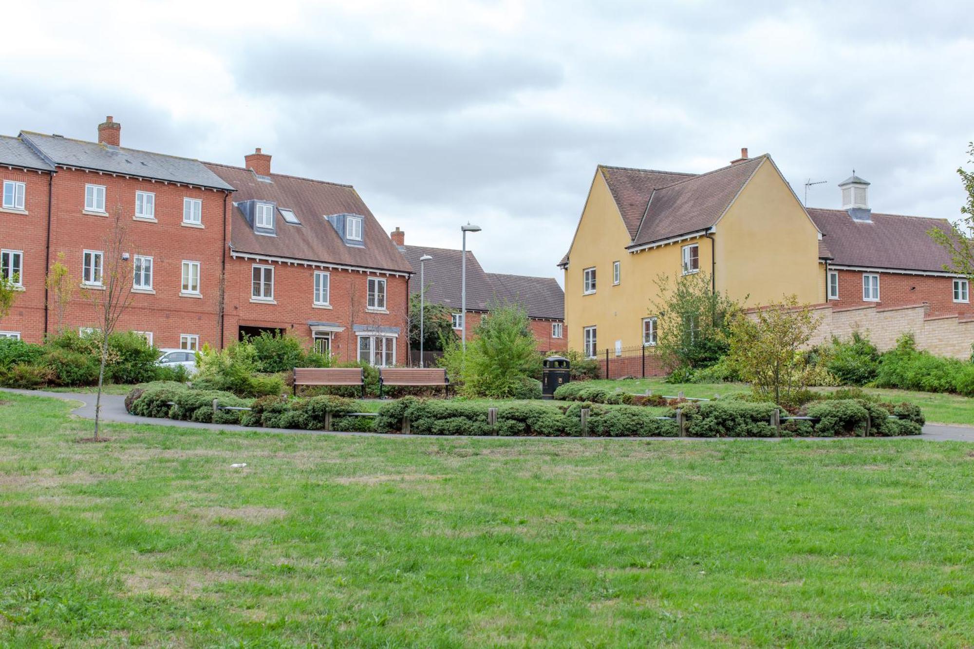 Catchpole Stays Abbey Field Apartment- A Lovely 2 Bed Apartment With Field Views Near Colchester Town Centre Bagian luar foto