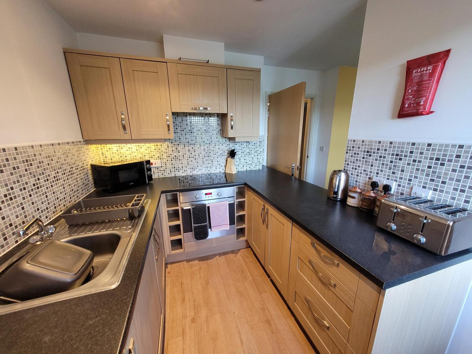 Catchpole Stays Abbey Field Apartment- A Lovely 2 Bed Apartment With Field Views Near Colchester Town Centre Bagian luar foto