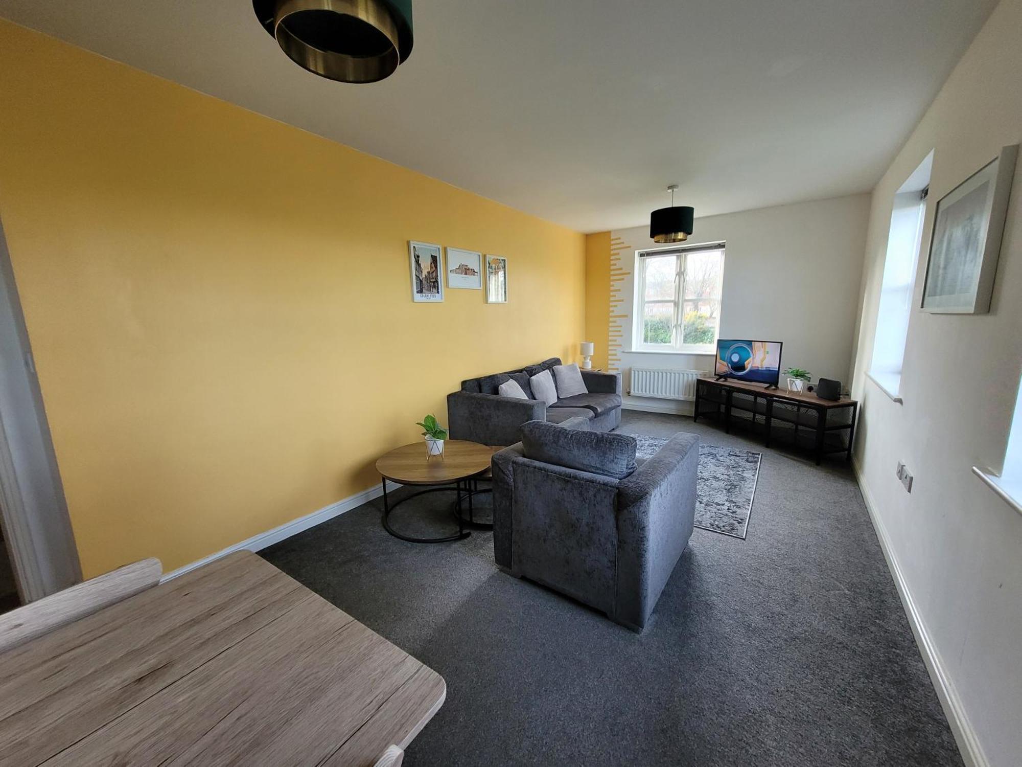 Catchpole Stays Abbey Field Apartment- A Lovely 2 Bed Apartment With Field Views Near Colchester Town Centre Bagian luar foto